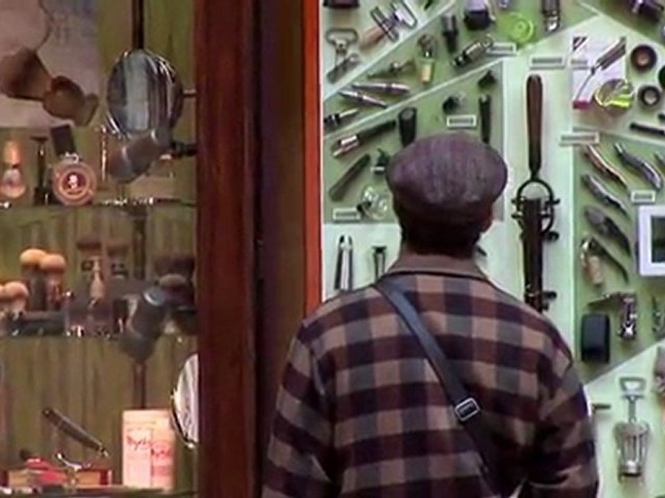 Més de 100 anys oferint ganivets a la Plaça del Pi