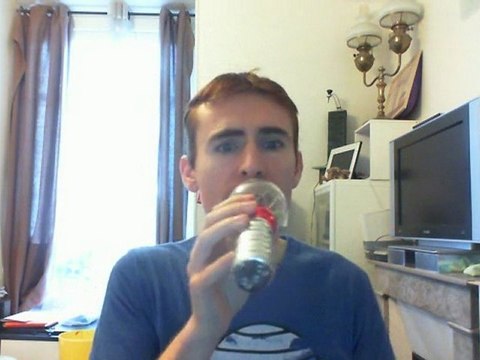 Wiwi égratigne mon père était tellement de gauche