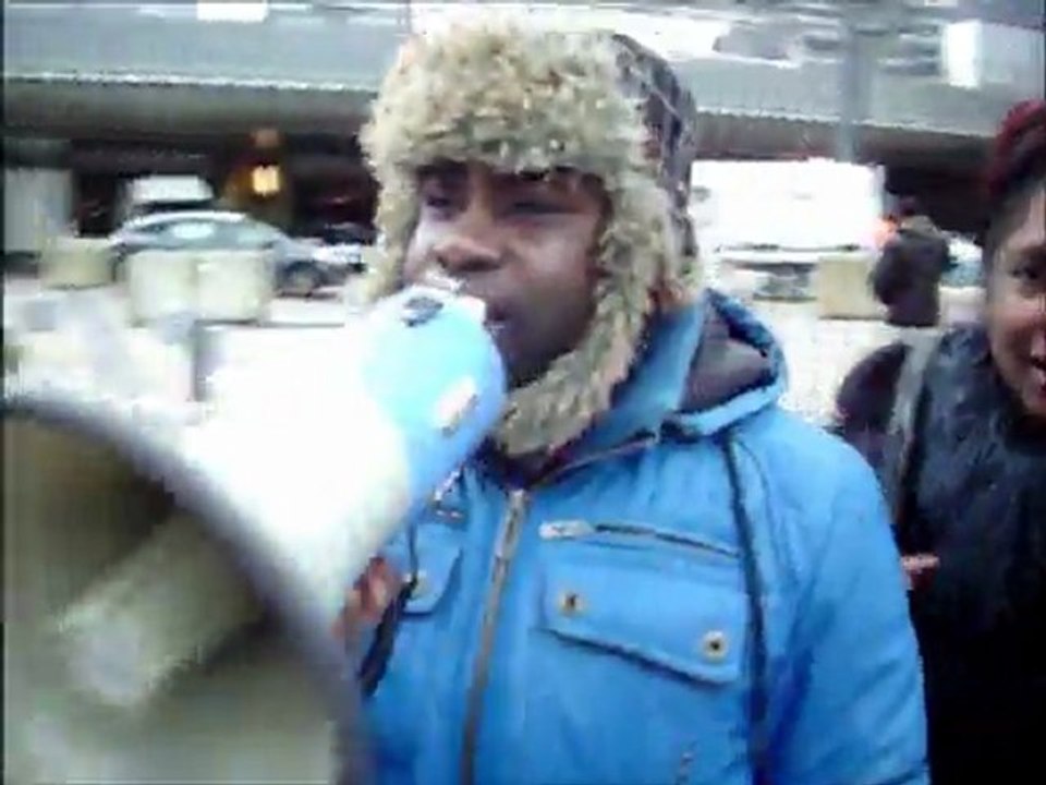 GARE DU MIDI MANIF CONTRE HOLD-UP ELECTORAL DE KABILA
