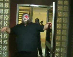 When Zombies Attack! (Watch in High Quality) Chicken Of The Undead!