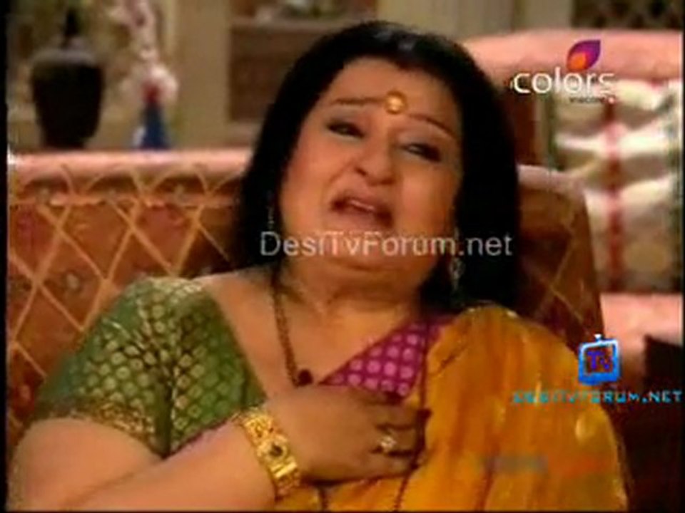 Hamari Saas Leela -19th December 2011 Watch Video Online P2