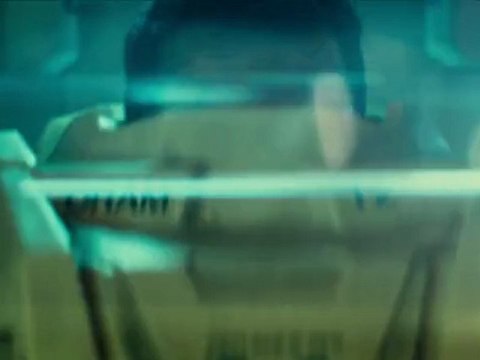 Lock Out : bande annonce #1