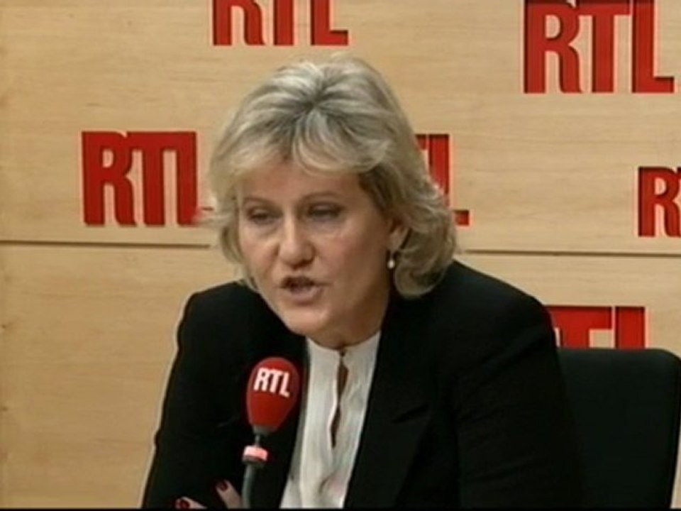 Nadine Morano, ministre chargée de l'Apprentissage et de la Formation professionnelle, déléguée générale aux élections au sein de l'UMP : "Rachida Dati n'a qu'à aller se présenter en Saône-et-Loire !"