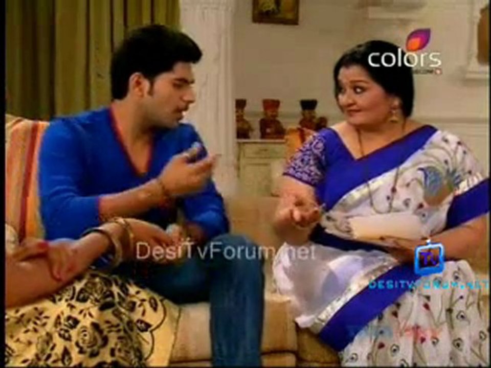 Hamari Saas Leela -13th December 2011 Watch Video Online Part2