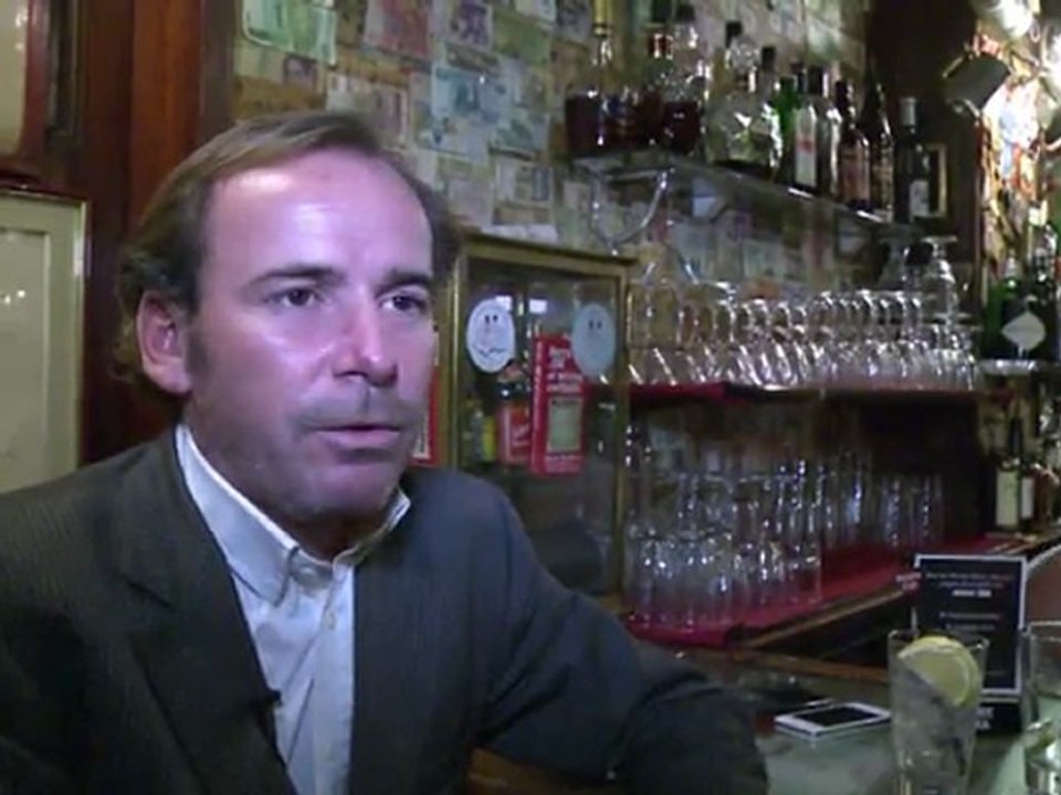 Hemingways Wohnzimmer in Paris: Harry’s Bar ist 100