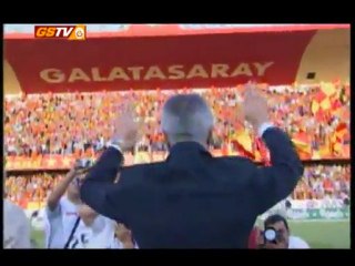 Özhan Canaydın Biyografi