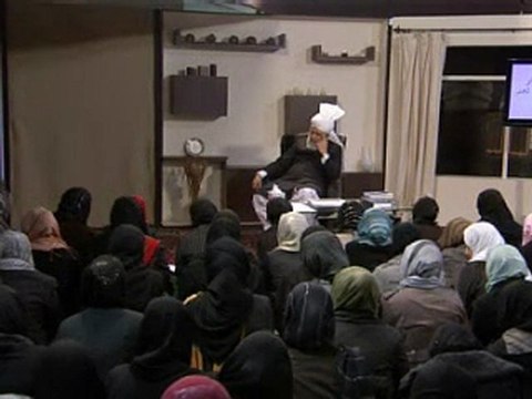 Gulshan-e-Waqfe Nau (Lajna) Class: 5th December 2009 - Part 6 (Urdu)