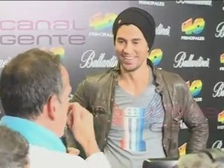 ¿Qué haría Enrique Iglesias en once segundos?