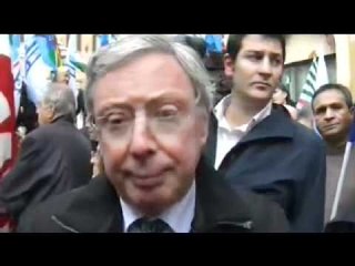 Vita - Segnali pessimi su editoria e asta frequenze tv