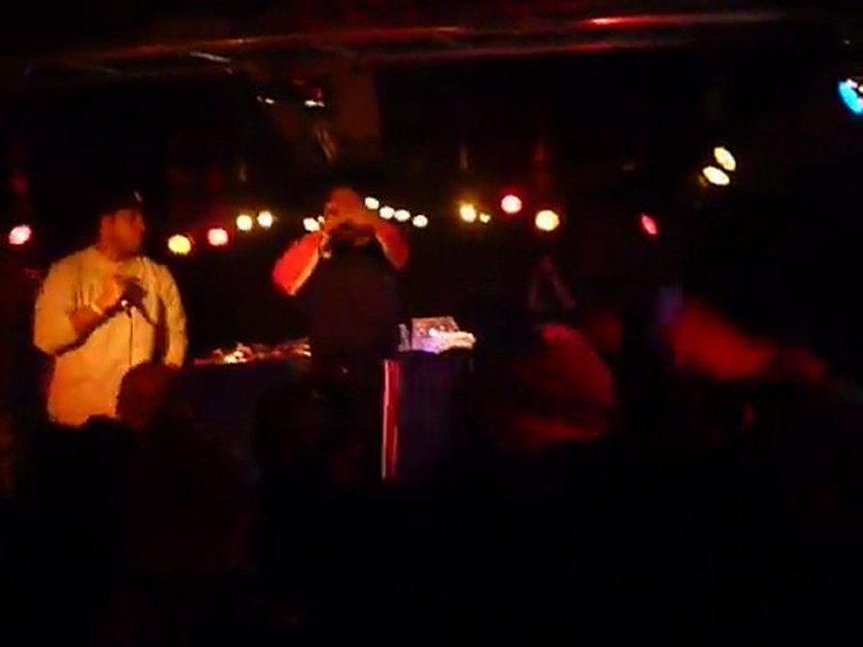 skyzoo and torae 1ere partie concert smith and wessun