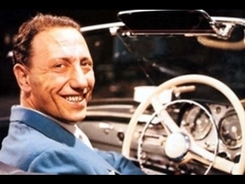 Napoli - Renato Carosone pittore