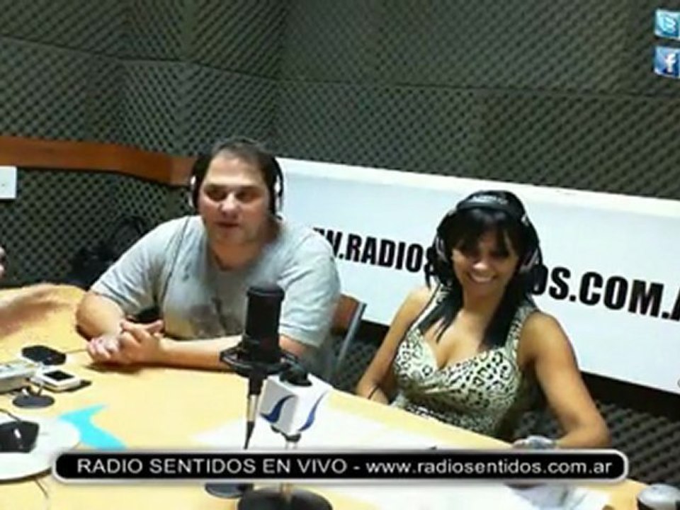 Que Sabes de Amor 12/12/2011 - 2 pte.