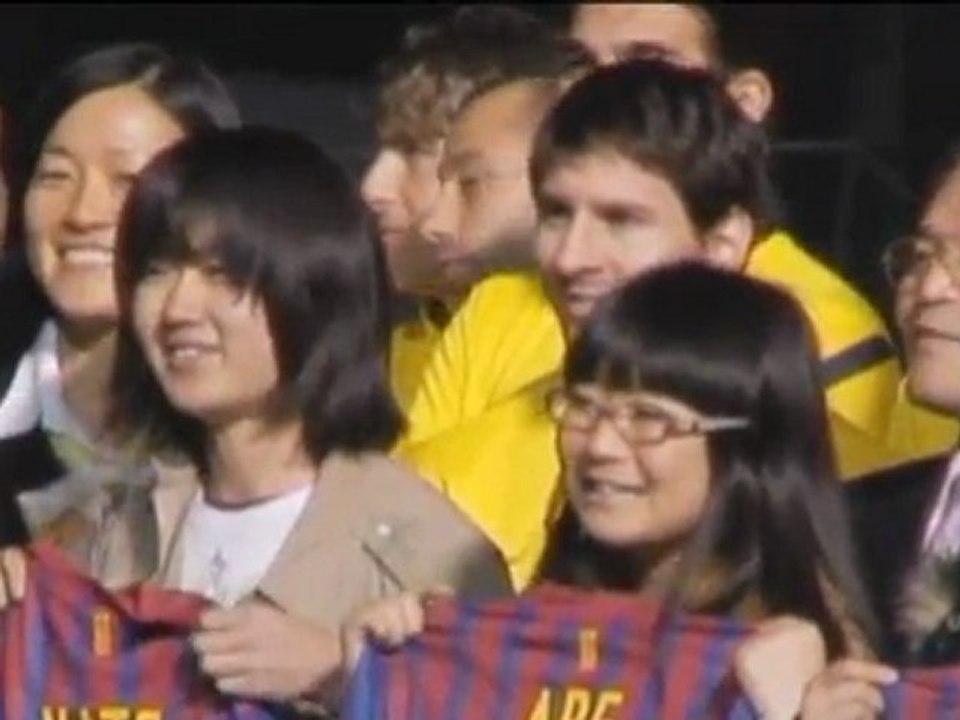 Barcelona-Stars treffen Tsunami-Opfer