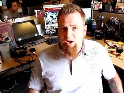 Halo 4 Confirmed For Xbox 360 Video – Xbox 360 controllers