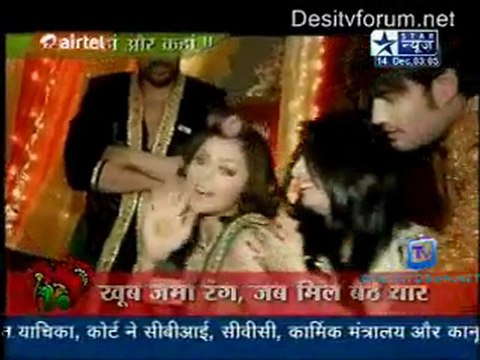 Saas Bahu Aur Saazish SBS [Star News] - 14th December 2011 Part2