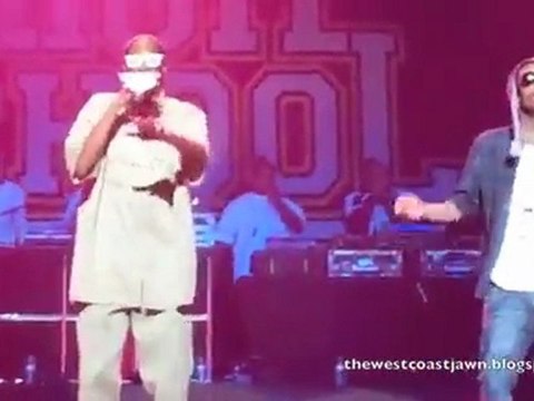 Snoop Dogg, Wiz Khalifa & Juicy J Smokin On Live @ High School Tour, the Wiltern, Los Angeles, CA, 12-13-2011 Pt.3