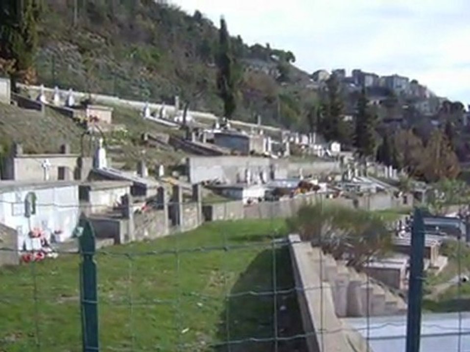 altiani-cimetière2