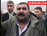 Minibüsçüler Bitlis Belediyesini Binasini Bastı - Bitlis News
