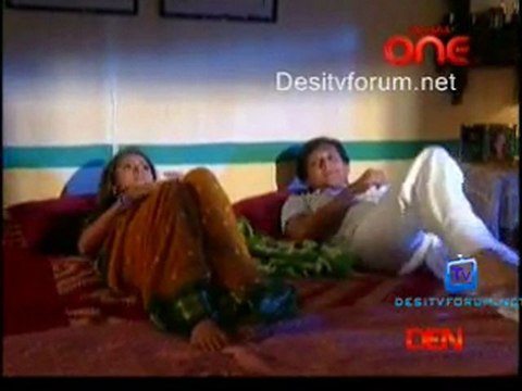 Woh Rehne Wali Mehlon Ki - 14th December 2011 - Part2