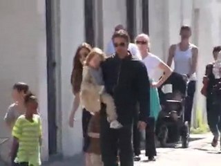 Angelina Jolie & Brad Pitt want more Kids