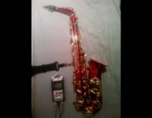 Il est né le divin enfant  Jouer au Sax