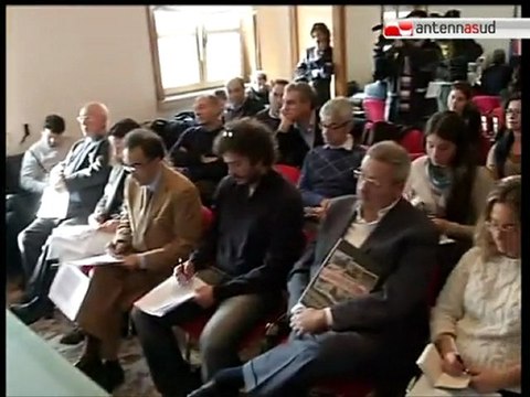 TG 13.12.11 Bilancio 2012, approvato senza mettere le mani nelle tasche dei pugliesi