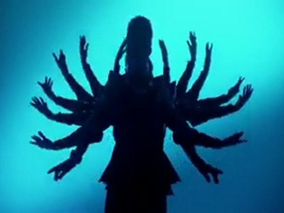 Hande Yener - Unutulmuyor