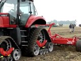 www.tarimdestek.net Case-IH Magnum Paletli Traktör Tarlada