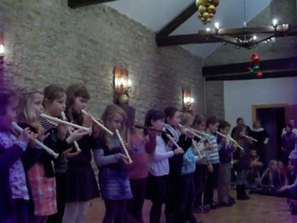 flûte au spectacle de noel Camille