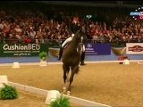 Charlotte Dujardin (GBR) Londres 2011/12/14  Grand Prix Freestyle  Olympia