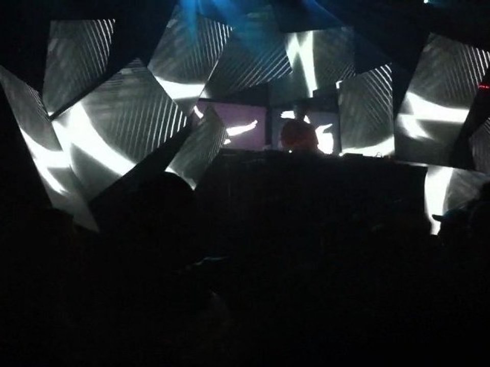 supermafia vj's - introducing das gang