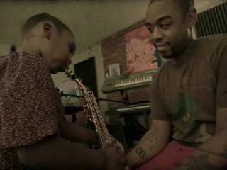 Terrace Martin feat. Neka LB - You keep calling