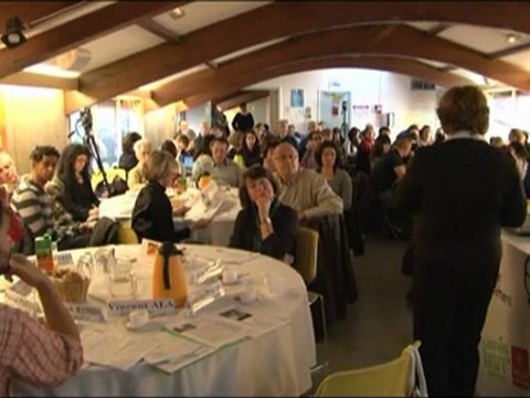 Isabelle PIQUES, chargée de communication à l'Agence de l'eau Adour-Garonne