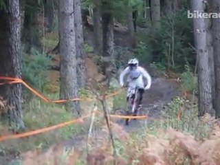 Danny Hart MTB DH World Champion tears up Hamsterley