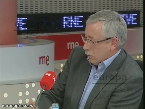 Toxo critica los 'minijobs' de Rosell