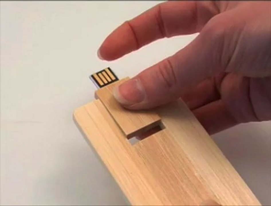 CLE USB ECOLOGIQUE BAMBOU PERSONNALISABLE