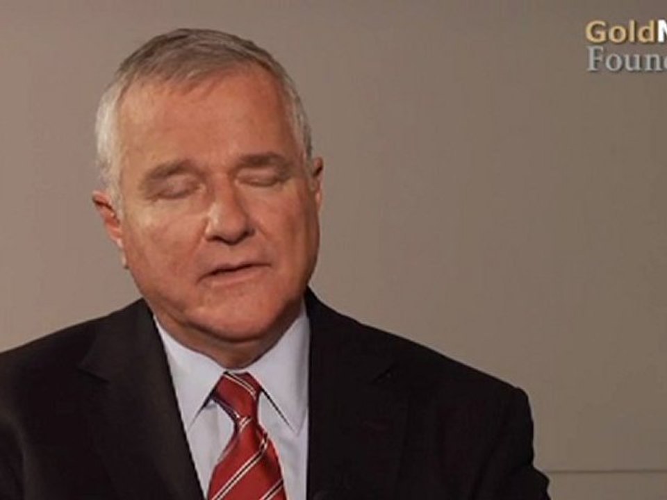 The acceptance of the euro and prospects for the US