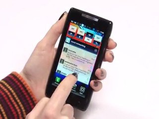 Motorola RAZR video