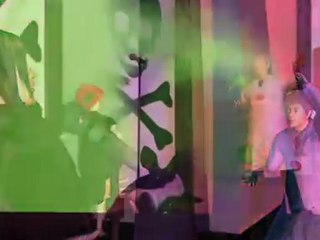 Pop stars jilt Japan