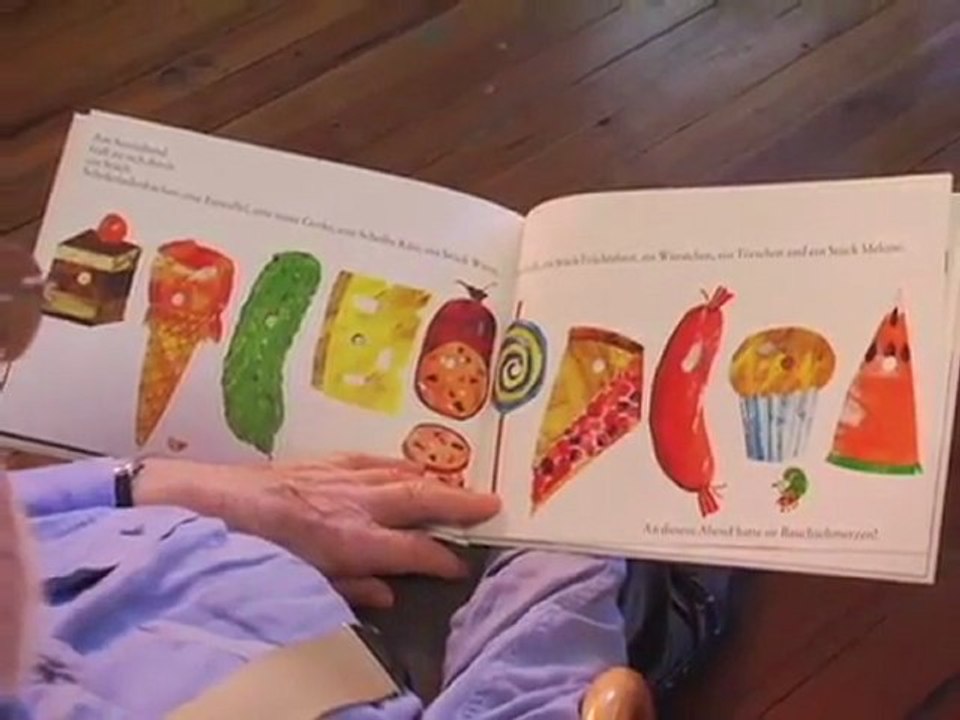 Eric Carle Lesung 'Die kleine Raupe Nimmersatt'