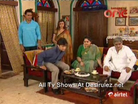 Woh Rehen Wali Mehlon Ki 15th December 2011 pt2
