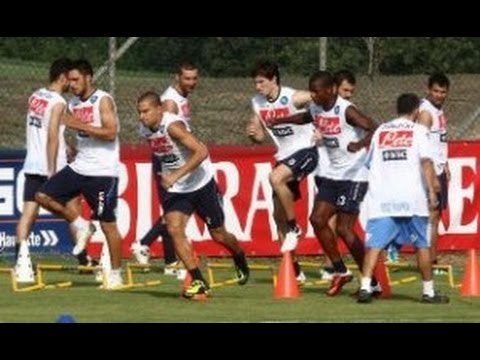 Napoli - Britos e Donadel rientrano in gruppo