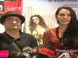 Actor Vinay Pathak Kitting With Media @ Promotion Of Movie 