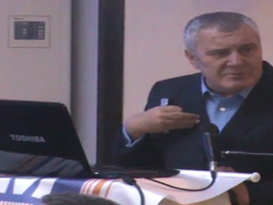 3- (06.12.2011) - İstanbul SMMMO Başkanı Yahya Arıkan' ın  Kağıthane-Sarıyer Bölge Toplantısından Kesitler - Konu:  Denetim Sürecine Girerken Nasıl Kurumsallacağız.