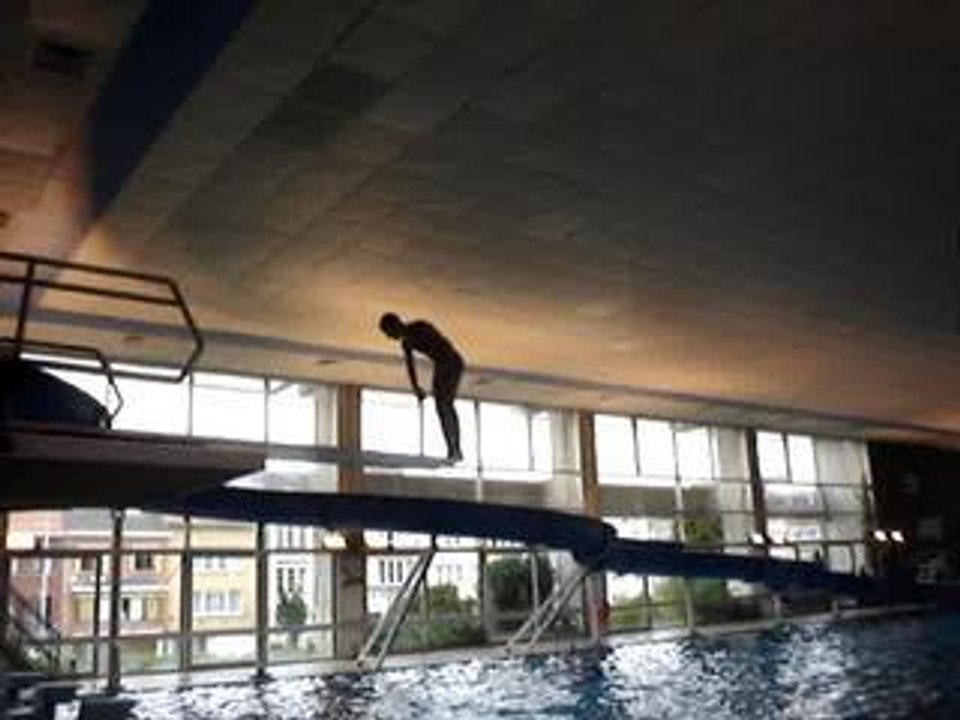Salto Arriere