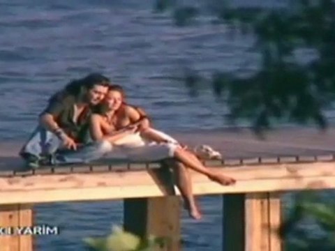 Crazy Waldo ft. Aşik Rapci - YokLugun Dumanalti ( 2011 )