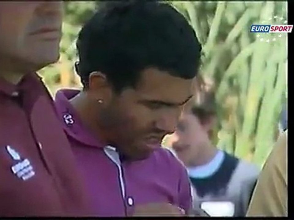 Carlos Tevez meslek değiştirdi