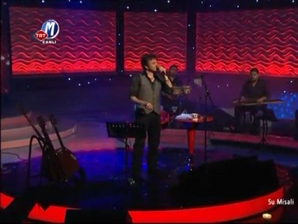 ORHAN ÖLMEZ _ SU MİSALİ _ BİLMECE _ ALIŞAMADIM _ CANLI PERFORMANS _14.12.2011 _ PART 3