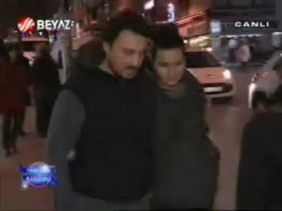 Tuba Büyüküstün-Onur Saylak (10.12.2011)