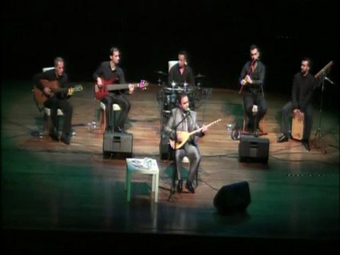 Aydın Beyoğlu. Yeşil ördek gibi daldım göllere.